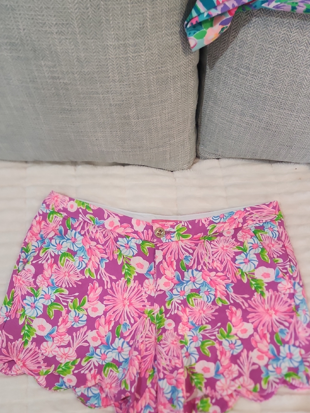 Lilly Pulitzer Pink Floral Scalloped-Hem High Waist Shorts